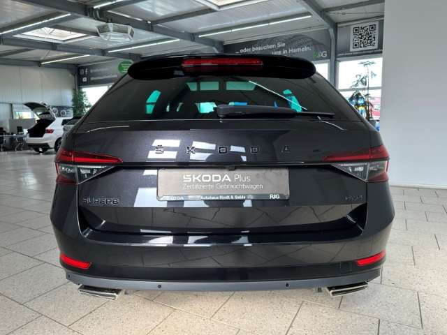 Fahrzeugbild eines Skoda Superb