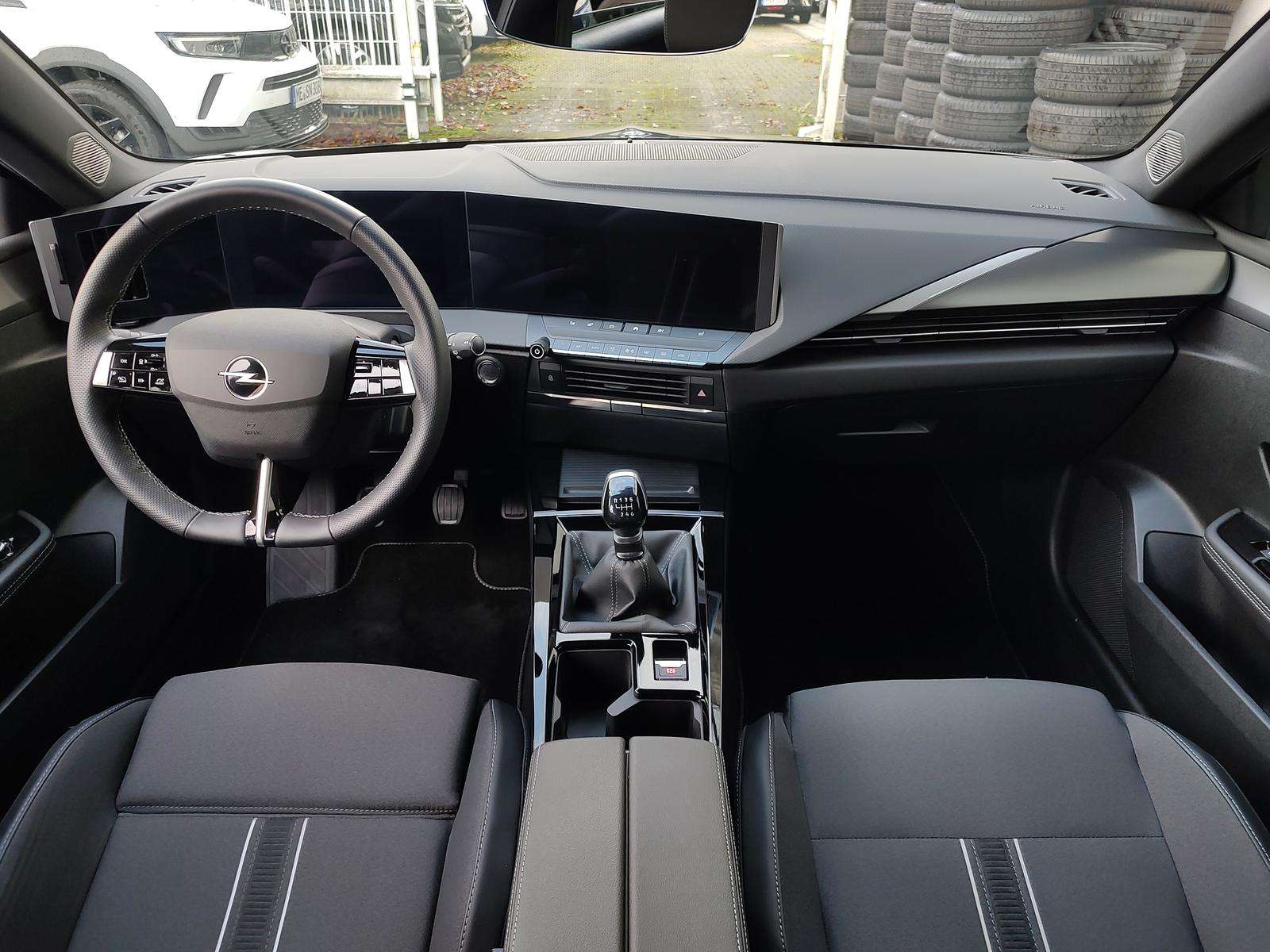 Fahrzeugbild eines Opel Astra