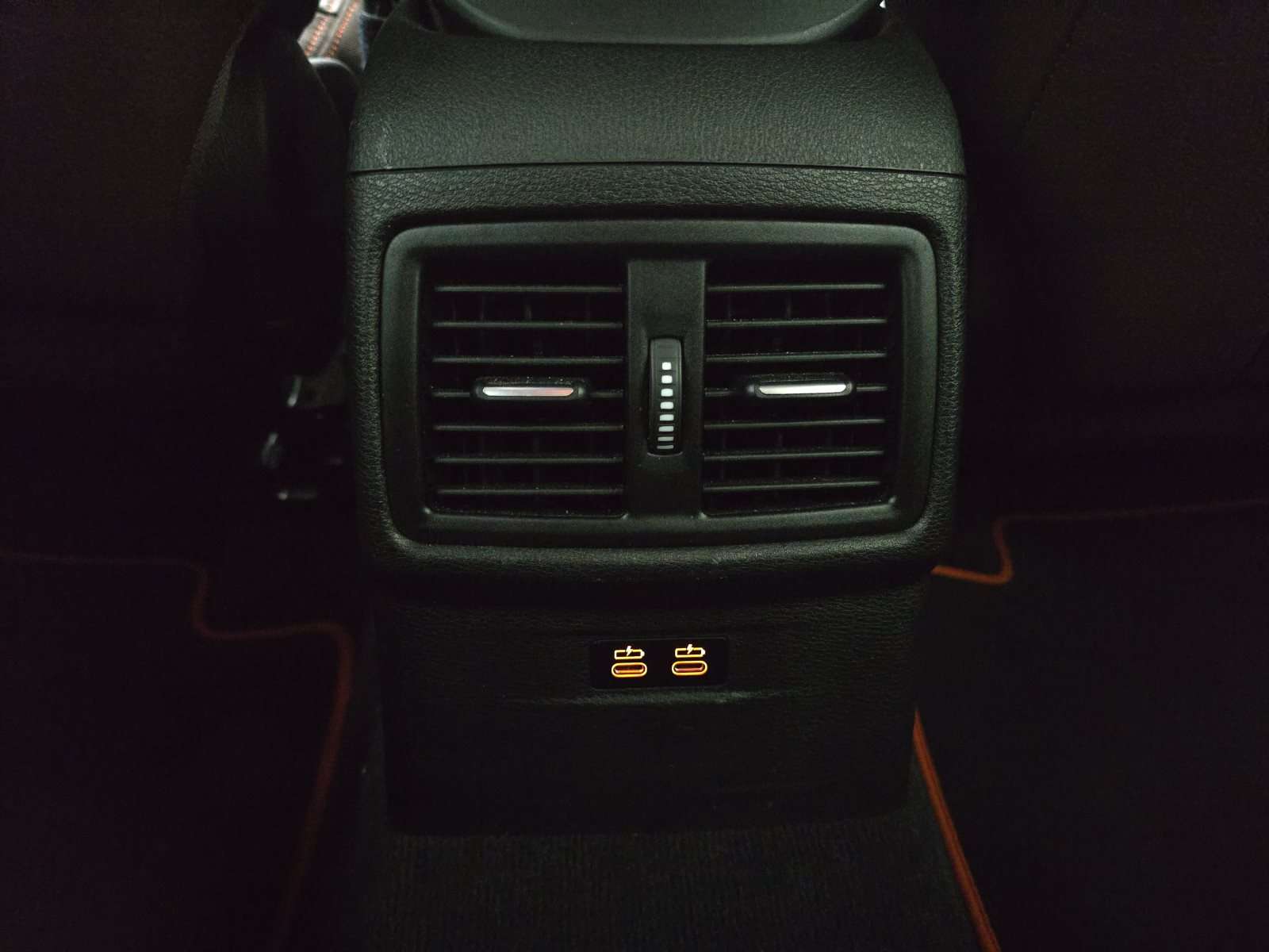 Fahrzeugbild eines BMW X2