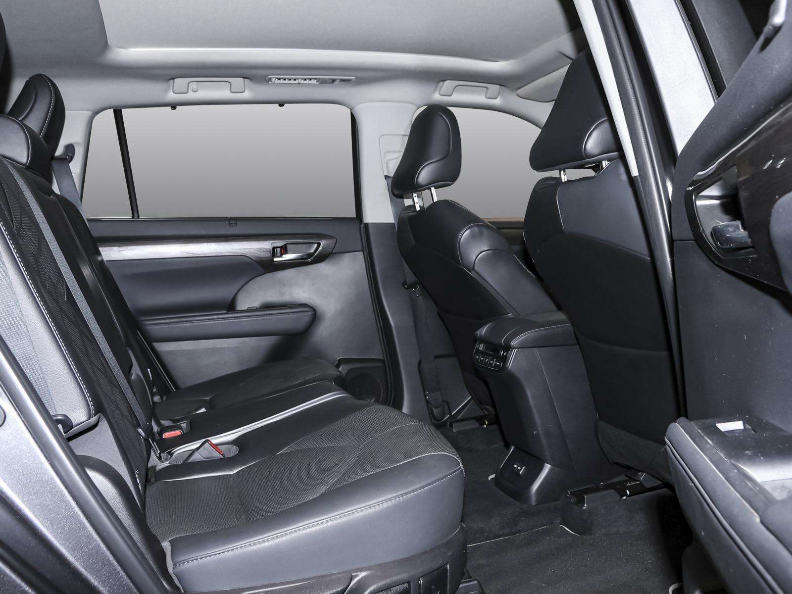 Fahrzeugbild eines Toyota Highlander