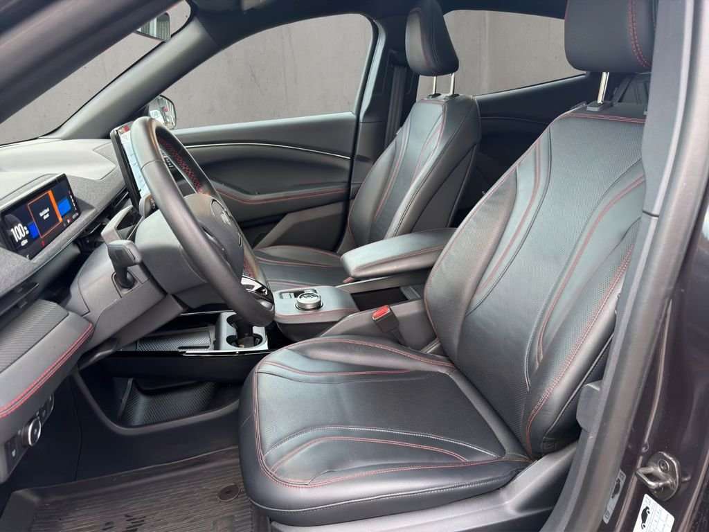 Fahrzeugbild eines Ford Mustang Mach-E