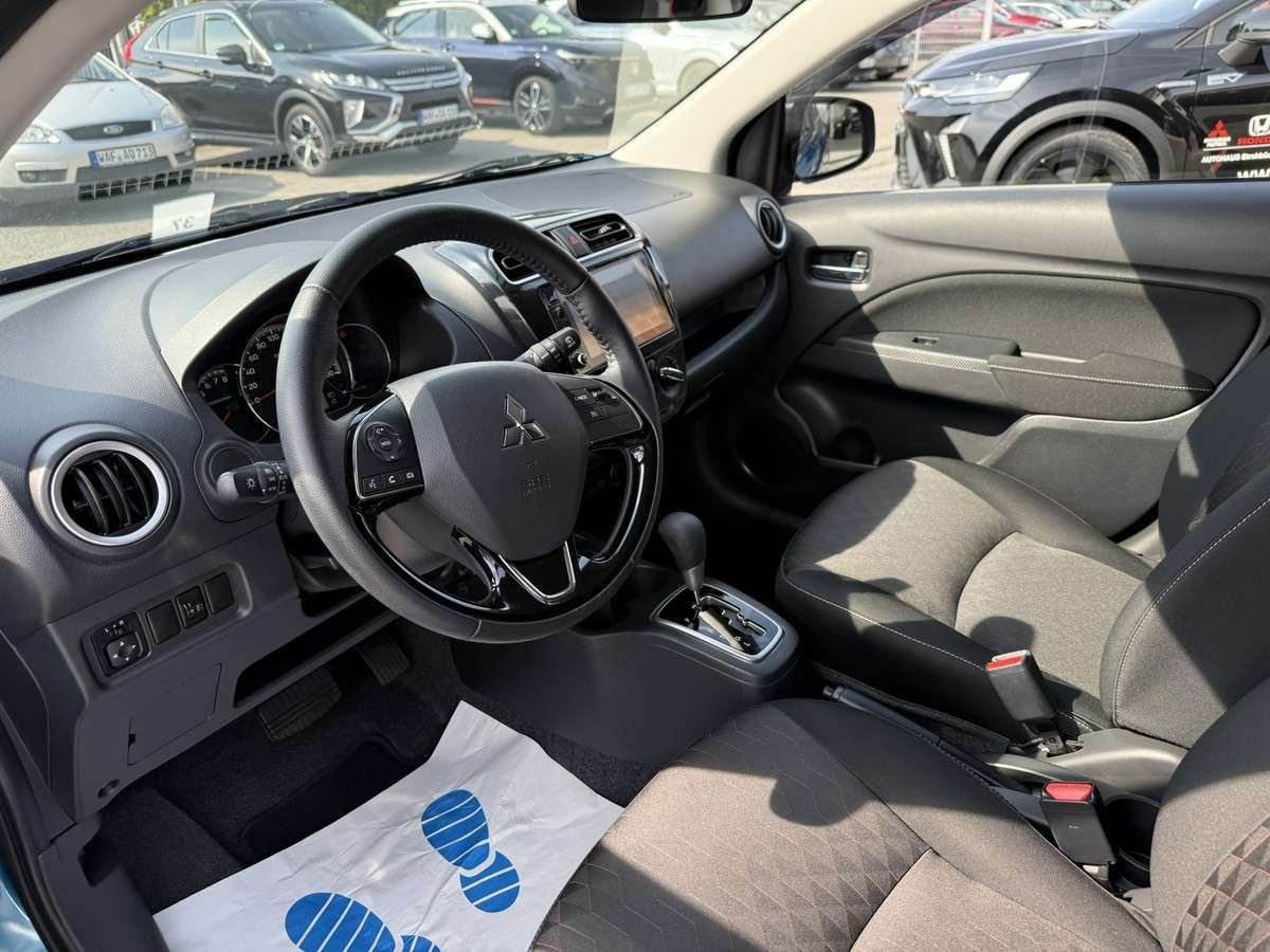 Fahrzeugbild eines Mitsubishi Space Star