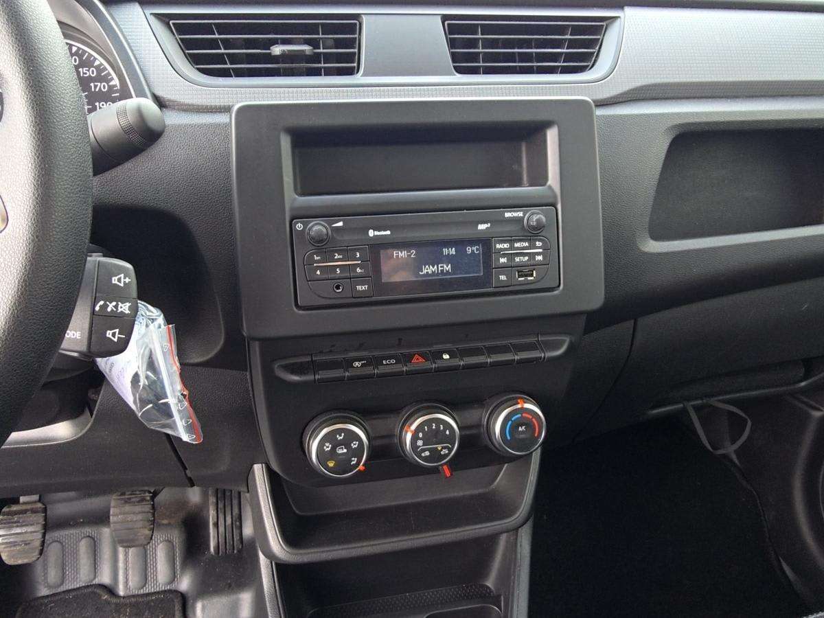 Fahrzeugbild eines Renault Express