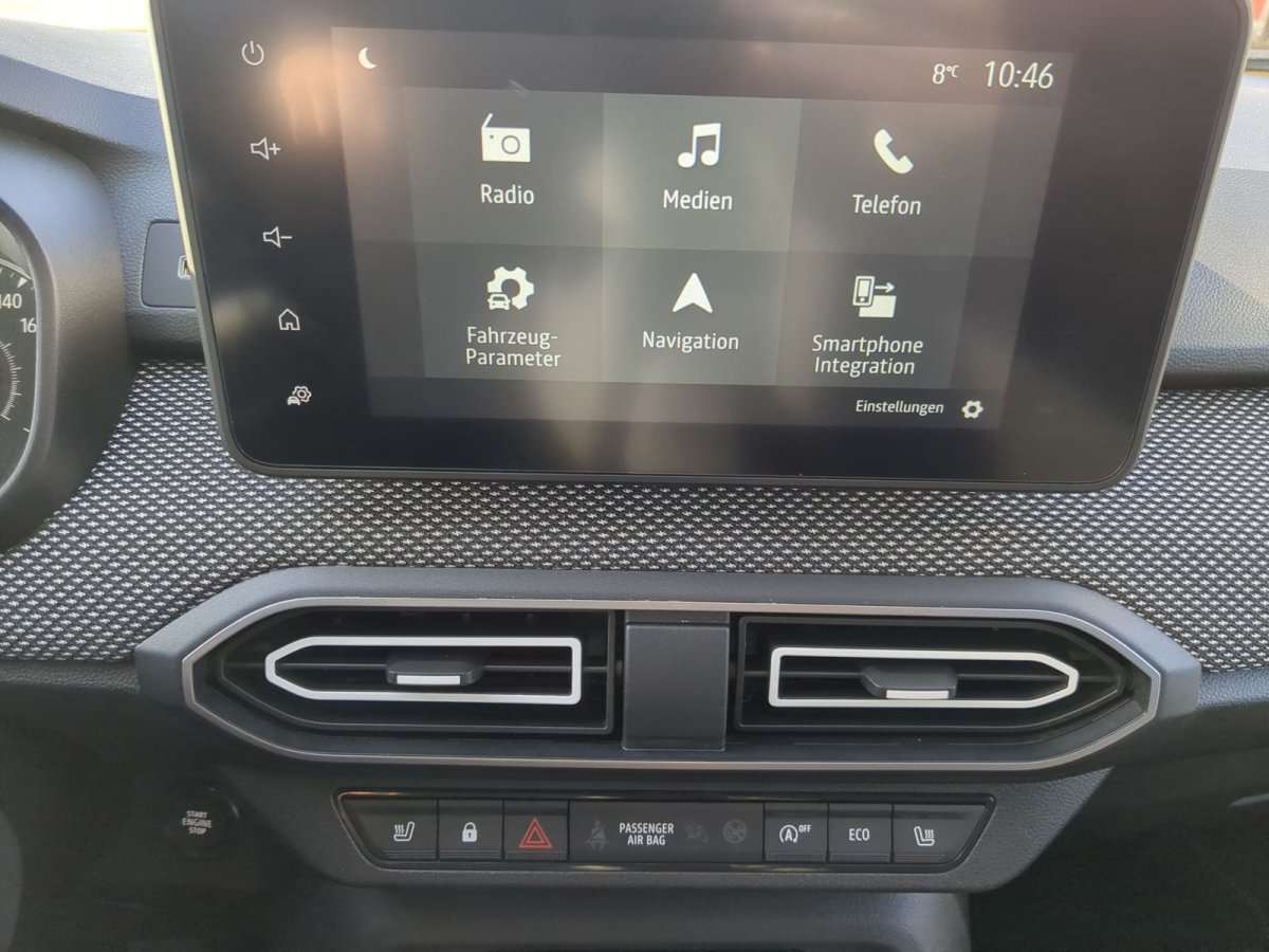 Fahrzeugbild eines Dacia Sandero