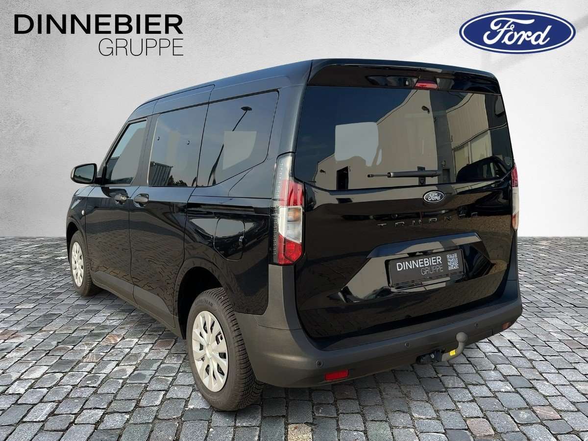 Fahrzeugbild eines Ford Tourneo Courier