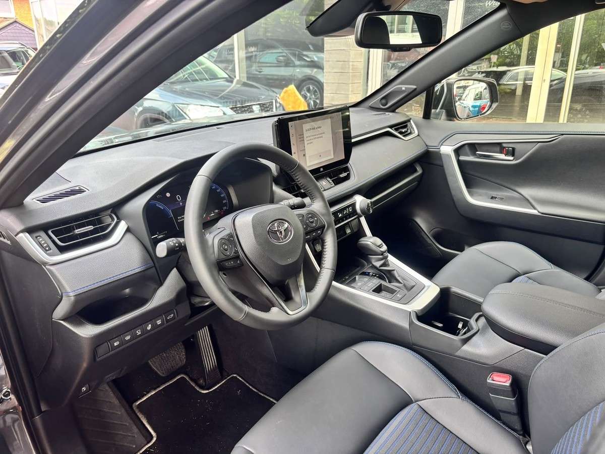 Fahrzeugbild eines Toyota RAV4