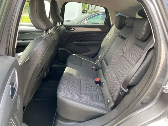 Fahrzeugbild eines Renault Arkana