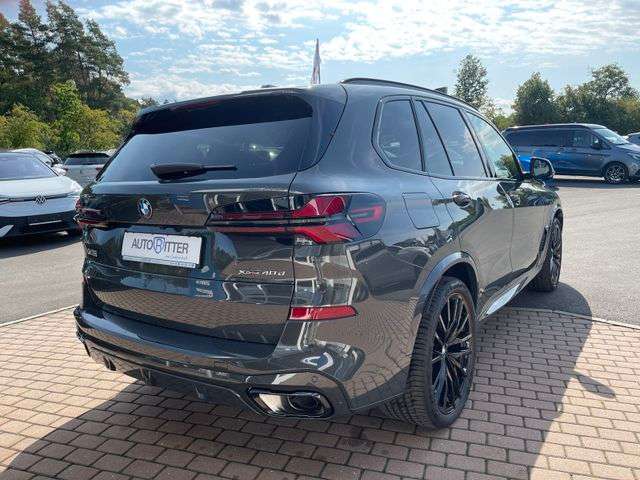 Fahrzeugbild eines BMW X5