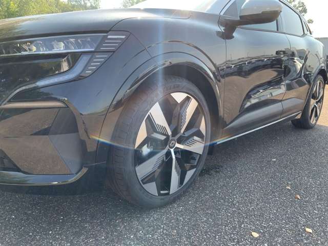 Fahrzeugbild eines Renault Megane E-TECH