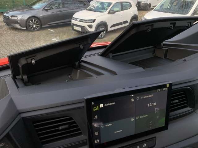 Fahrzeugbild eines Renault Master