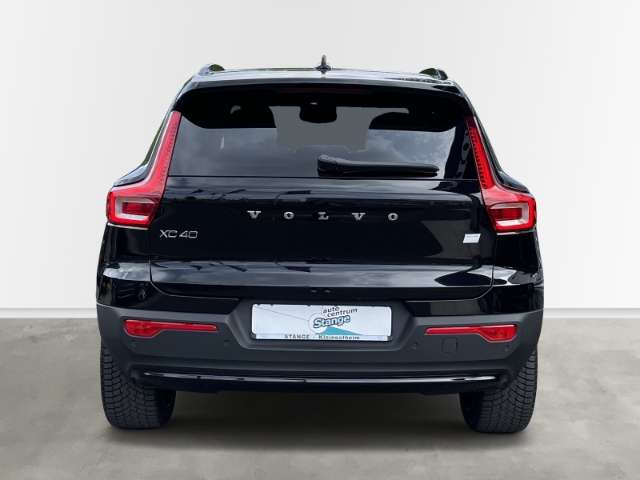 Fahrzeugbild eines Volvo XC40