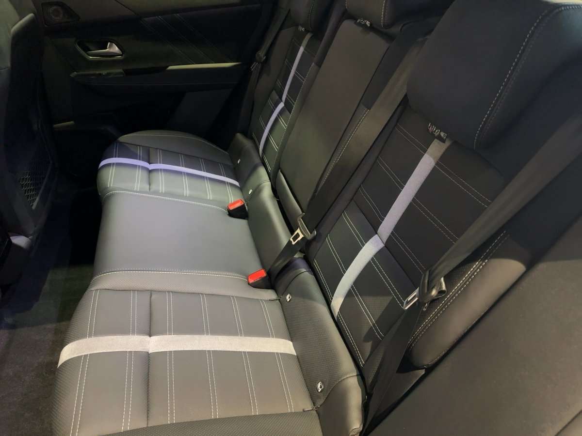 Fahrzeugbild eines Opel Grandland X