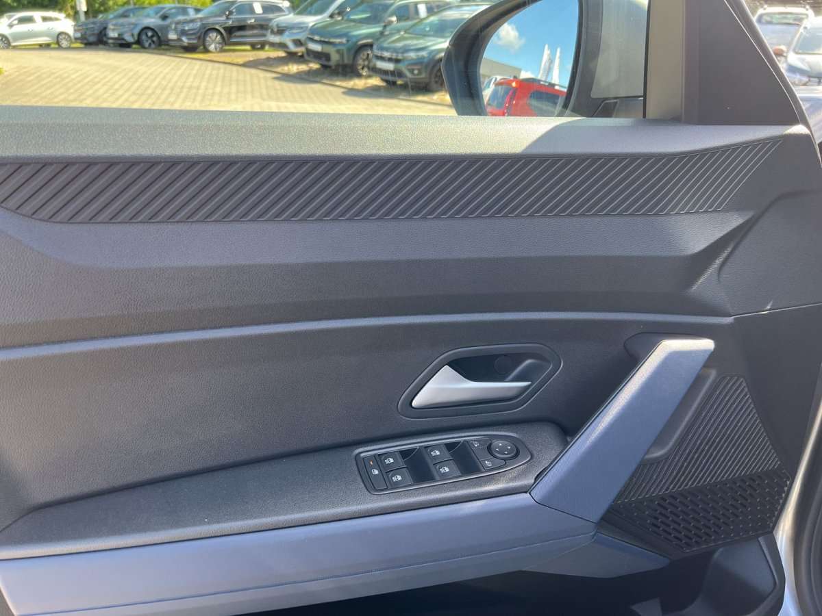 Fahrzeugbild eines Dacia Duster