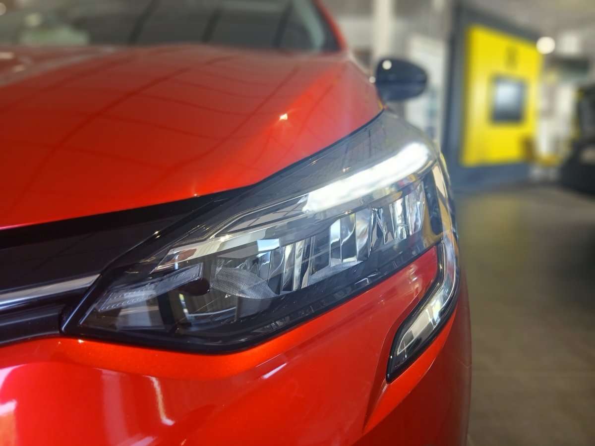 Fahrzeugbild eines Renault Clio