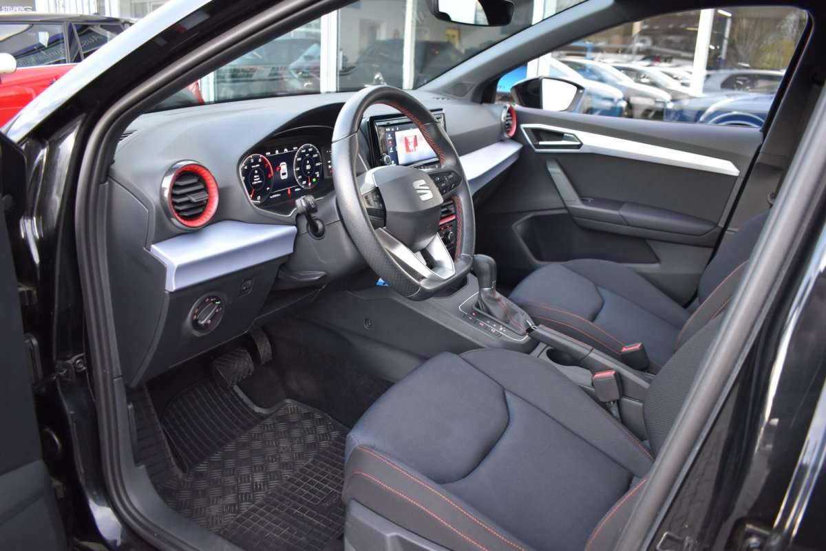 Fahrzeugbild eines SEAT Ibiza