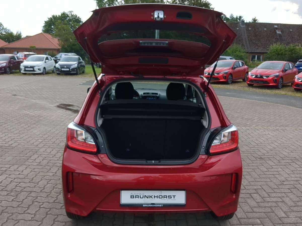 Fahrzeugbild eines Mitsubishi Space Star