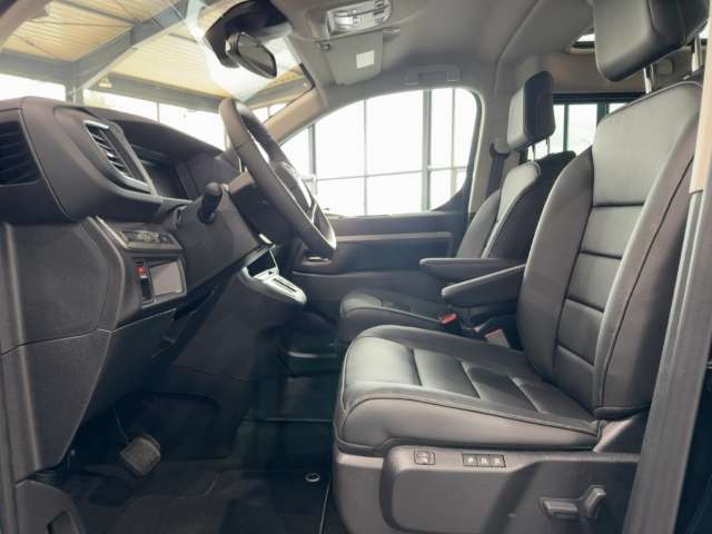 Fahrzeugbild eines Opel Zafira