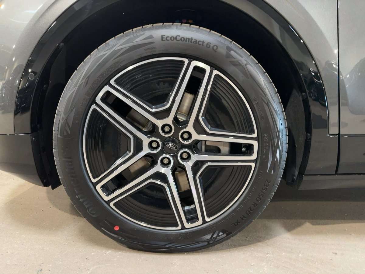 Fahrzeugbild eines Ford Capri