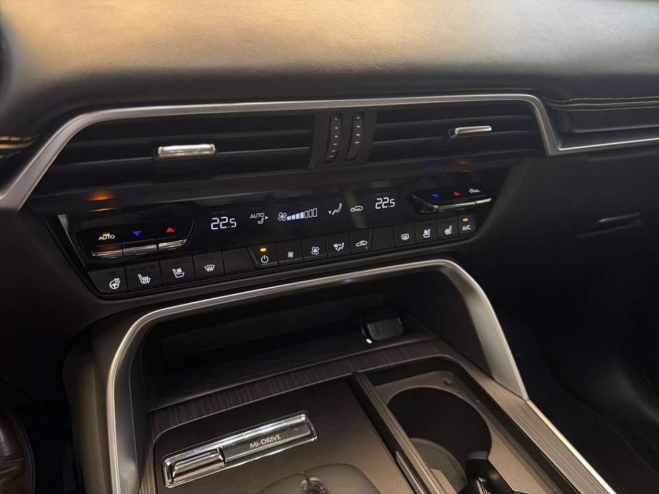 Fahrzeugbild eines Mazda CX-60