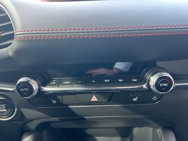 Fahrzeugbild eines Mazda Mazda3