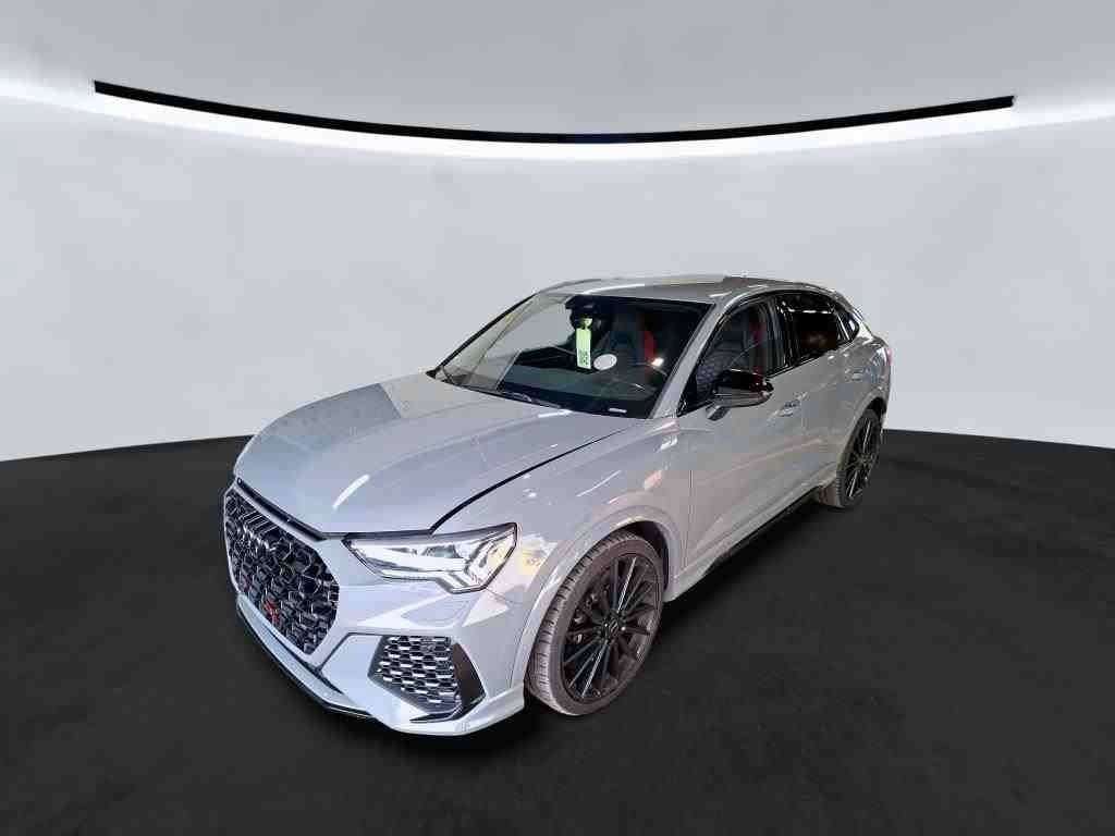 Fahrzeugbild eines Audi RS Q3