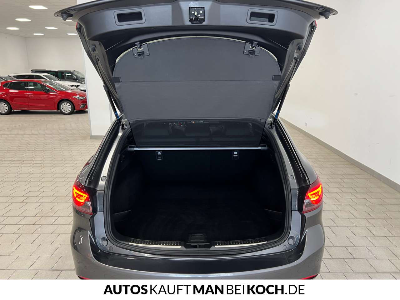 Fahrzeugbild eines Mazda Mazda6