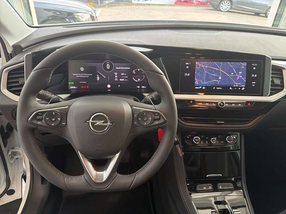 Fahrzeugbild eines Opel Grandland X