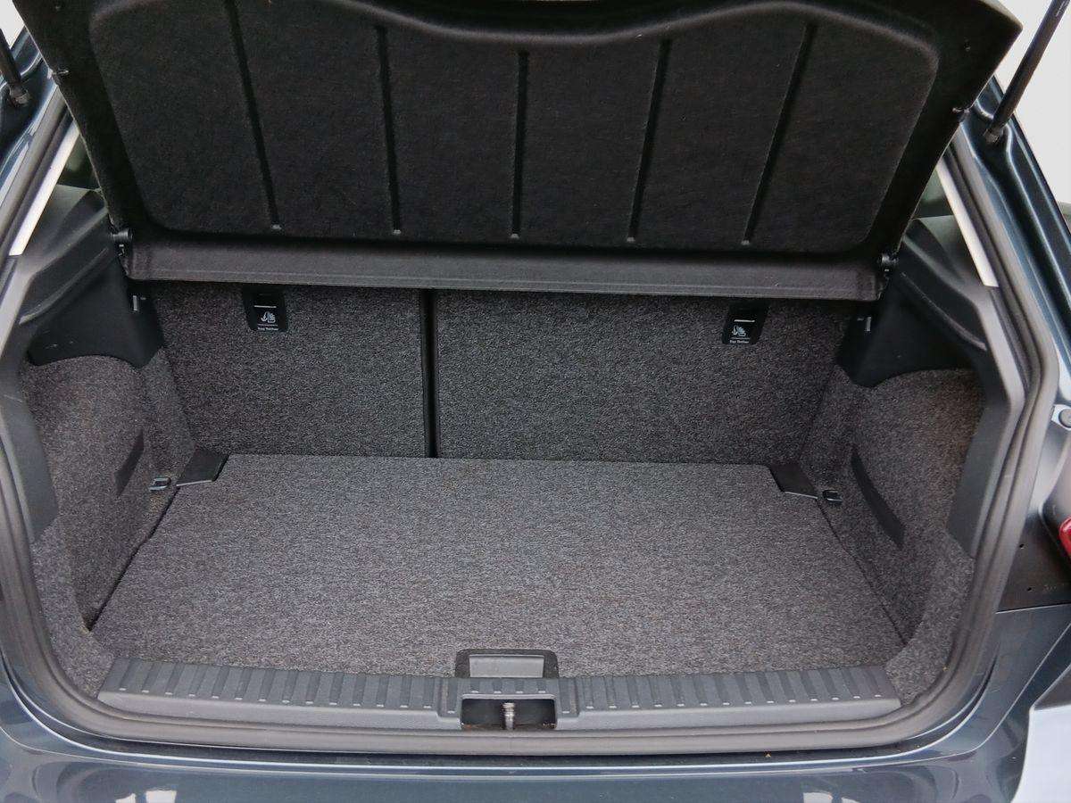 Fahrzeugbild eines SEAT Ibiza