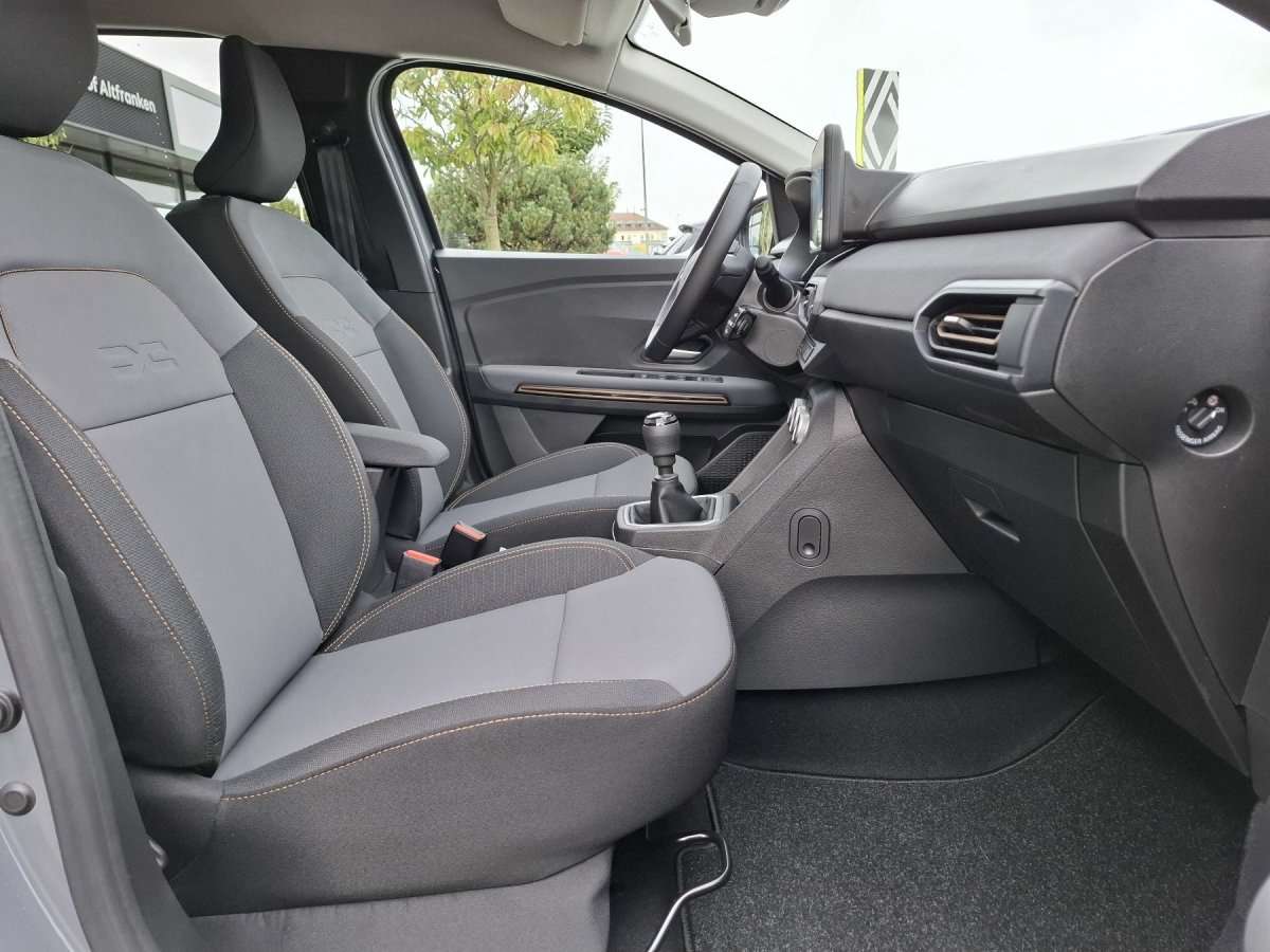 Fahrzeugbild eines Dacia Jogger