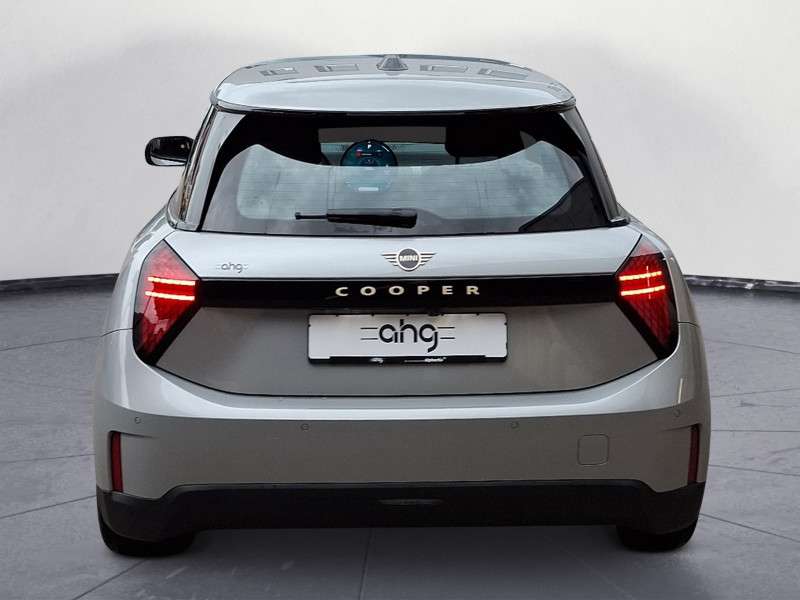 Fahrzeugbild eines MINI COOPER