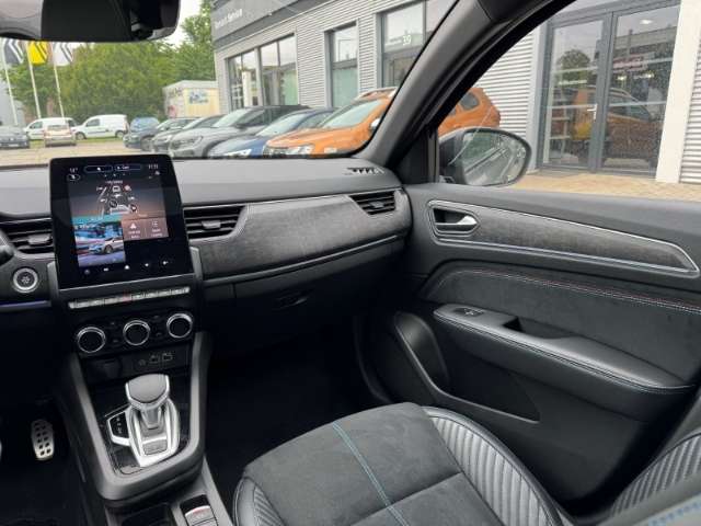 Fahrzeugbild eines Renault Arkana