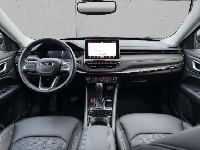 Fahrzeugbild eines Jeep Compass