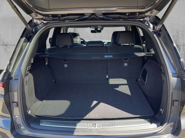 Fahrzeugbild eines Jeep Grand Cherokee