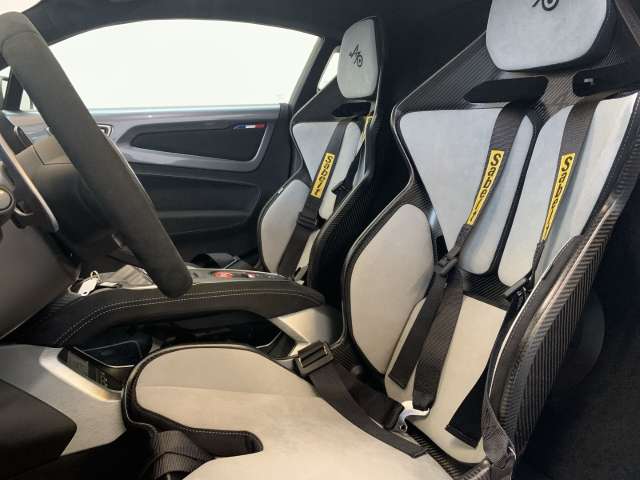 Fahrzeugbild eines Alpine A110