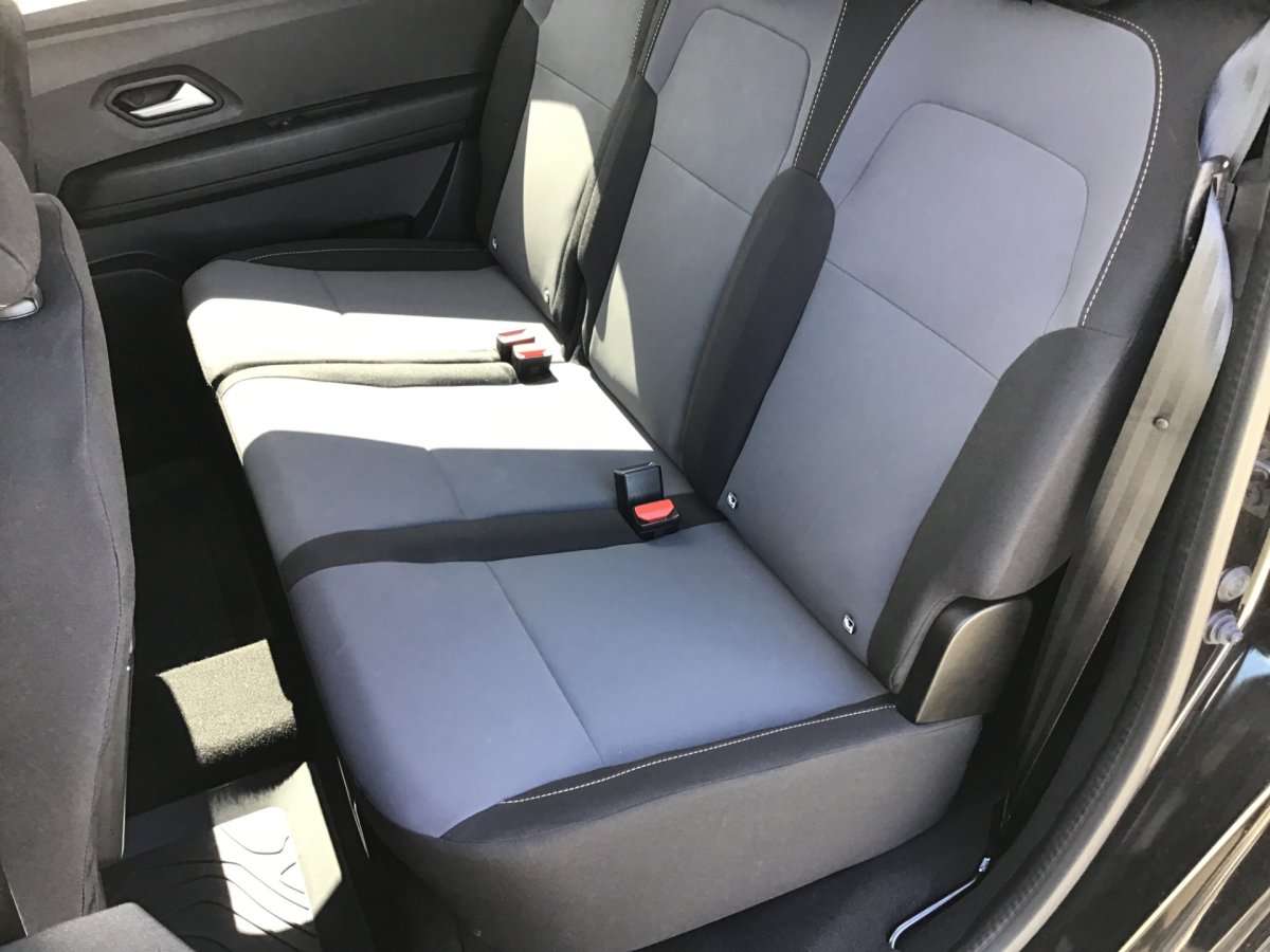 Fahrzeugbild eines Dacia Jogger