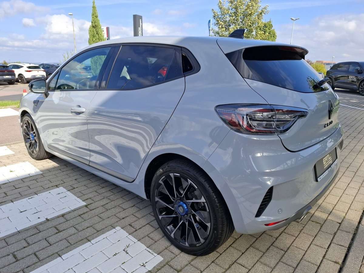 Fahrzeugbild eines Renault Clio
