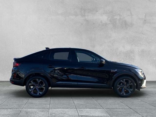 Fahrzeugbild eines Renault Arkana