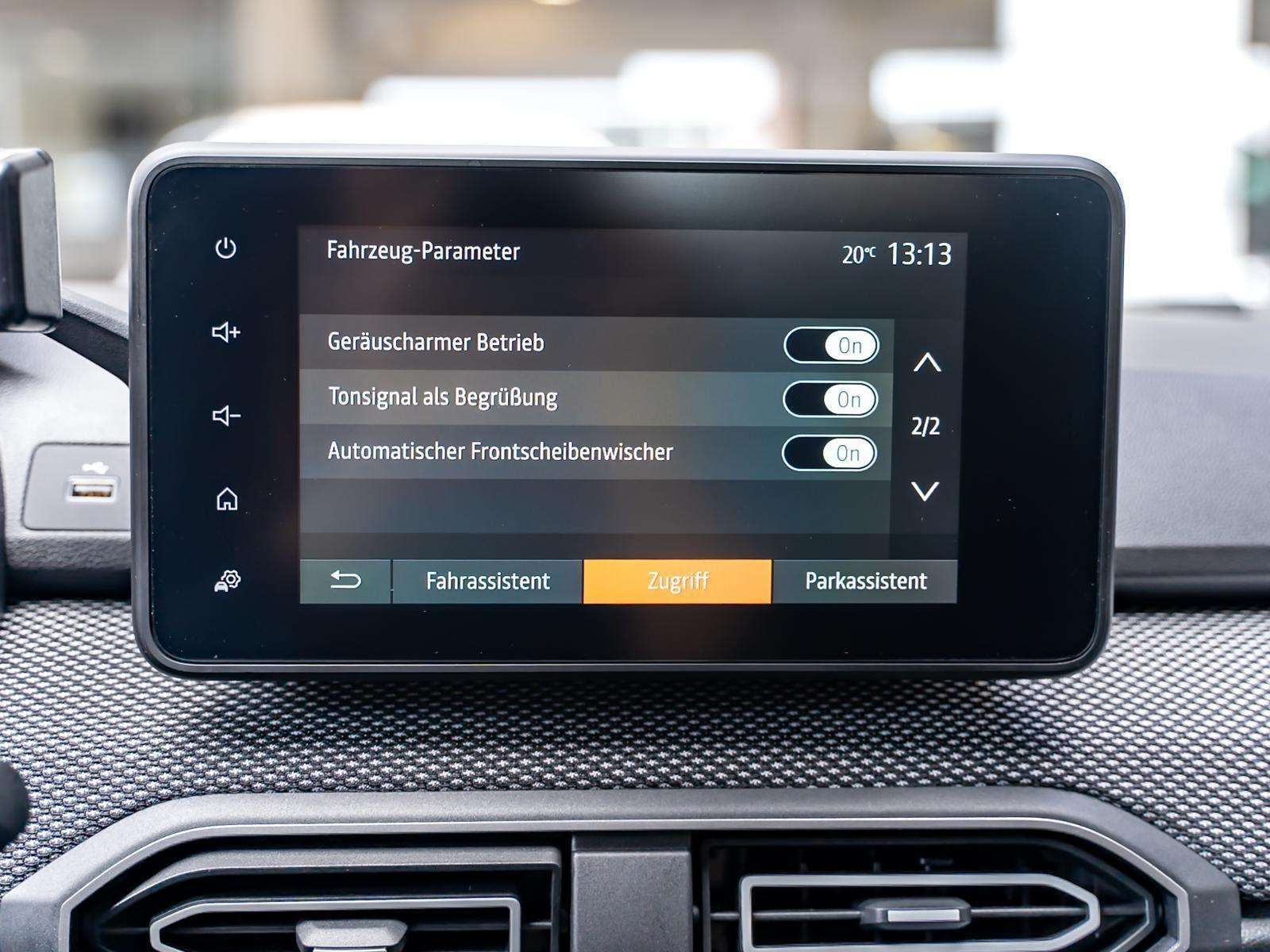 Fahrzeugbild eines Dacia Sandero