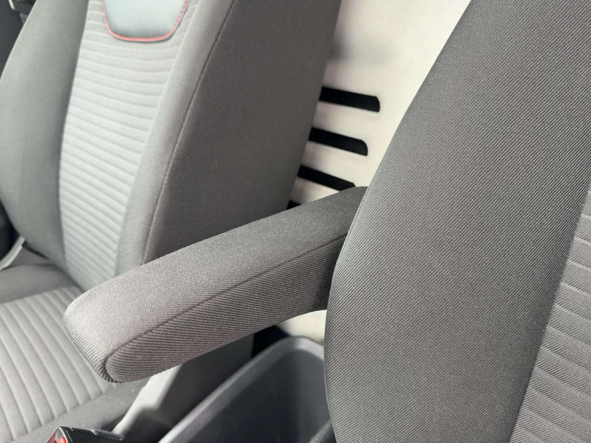 Fahrzeugbild eines Ford Transit Courier