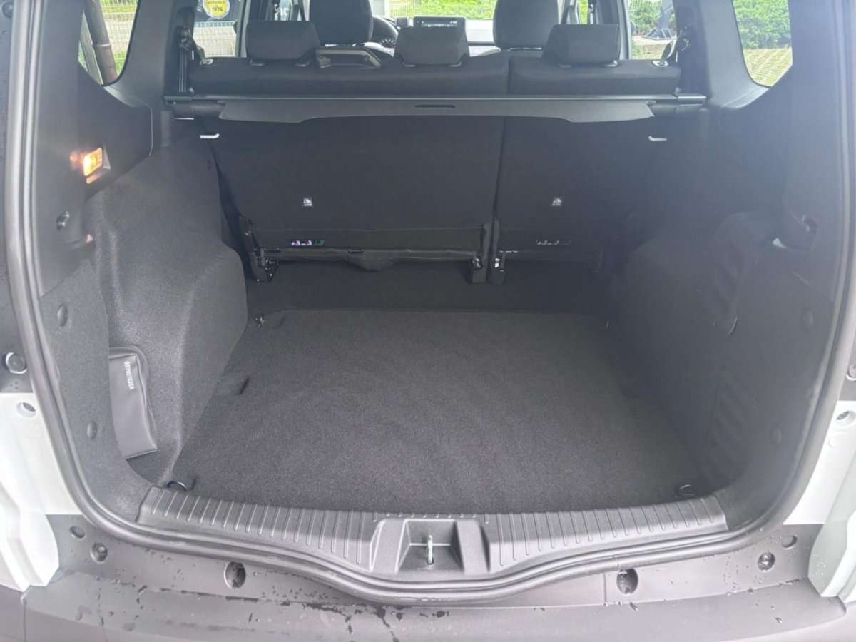 Fahrzeugbild eines Dacia Jogger