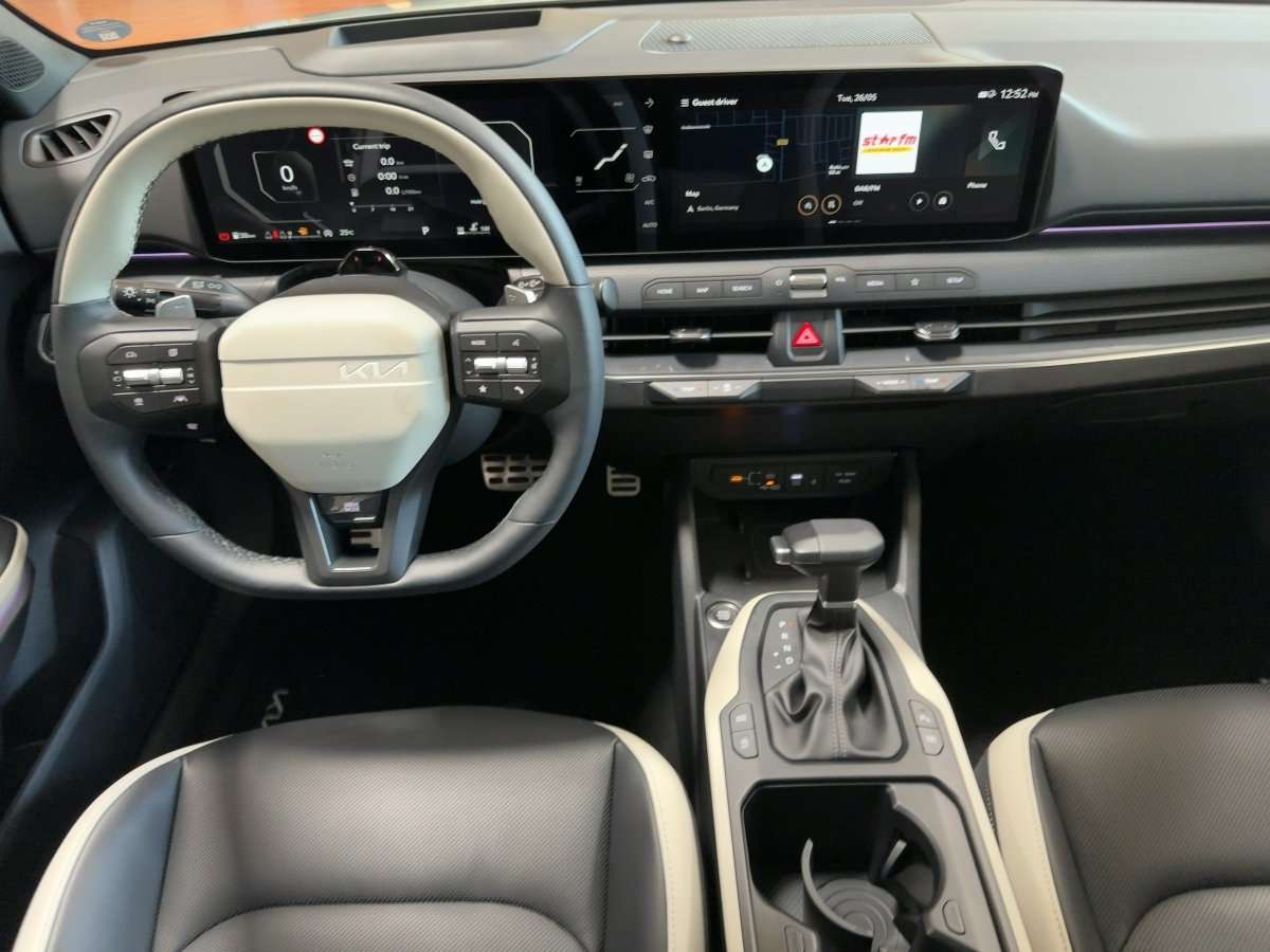 Fahrzeugbild eines Kia K4