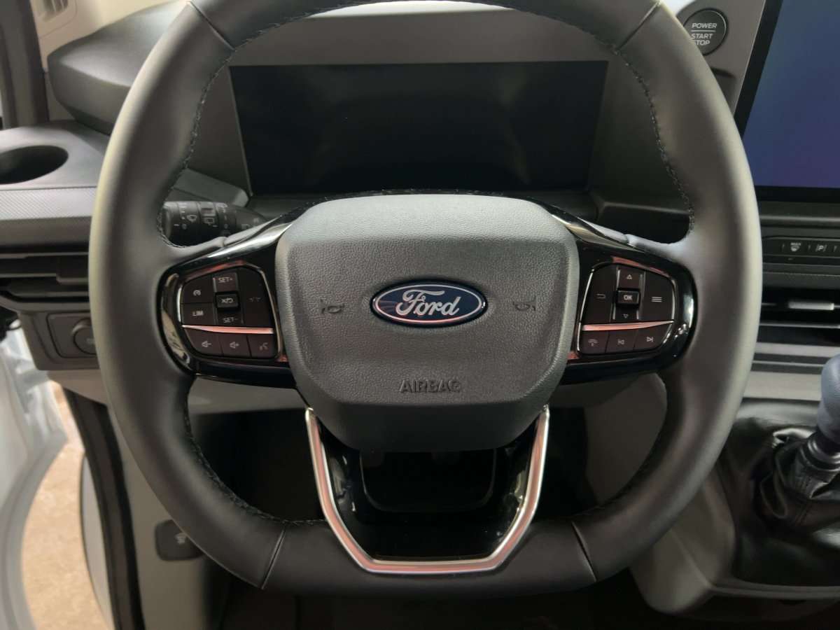 Fahrzeugbild eines Ford Transit Custom