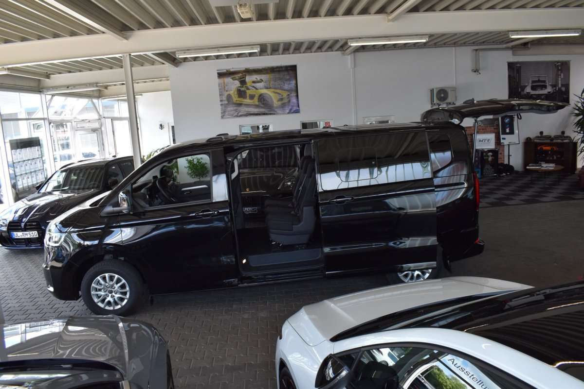 Fahrzeugbild eines Volkswagen Caravelle