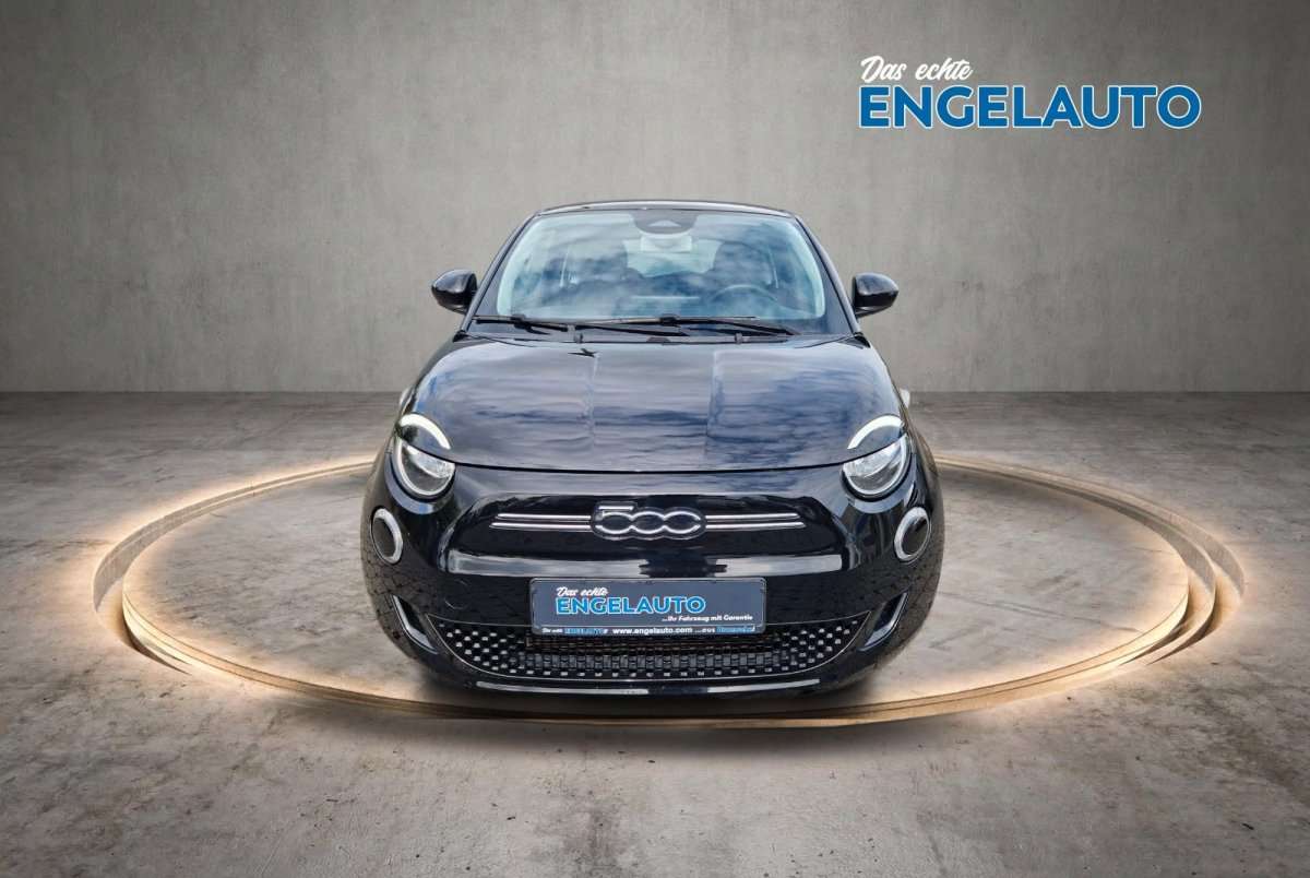 Fahrzeugbild eines Fiat 500