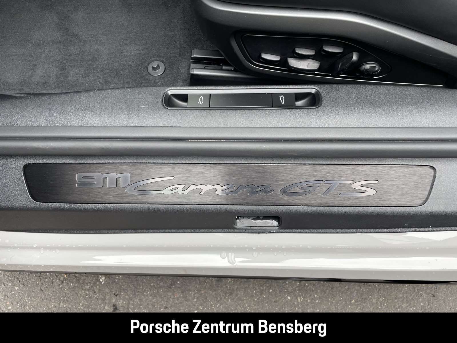 Fahrzeugbild eines Porsche 911