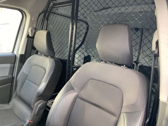 Fahrzeugbild eines Renault Express