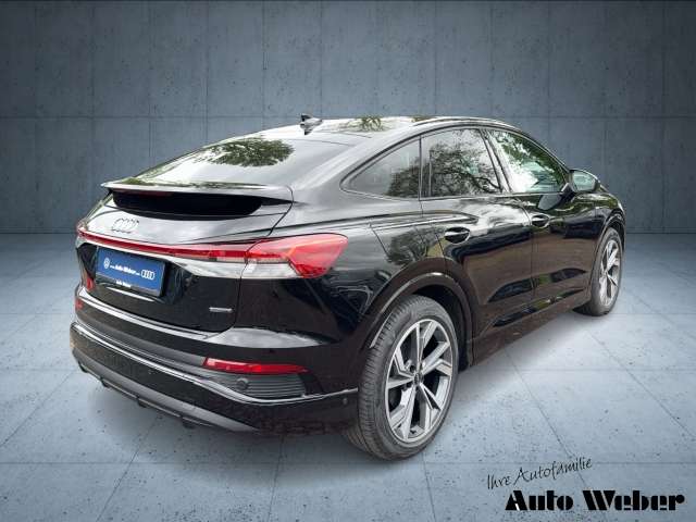 Fahrzeugbild eines Audi Q4 e-tron