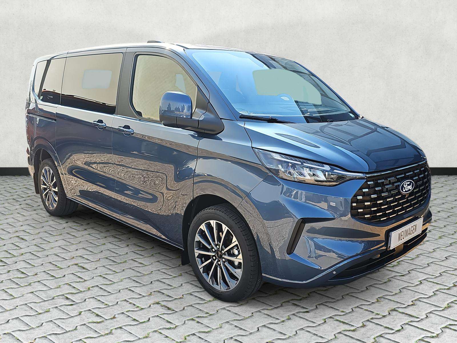 Fahrzeugbild eines Ford Tourneo Custom