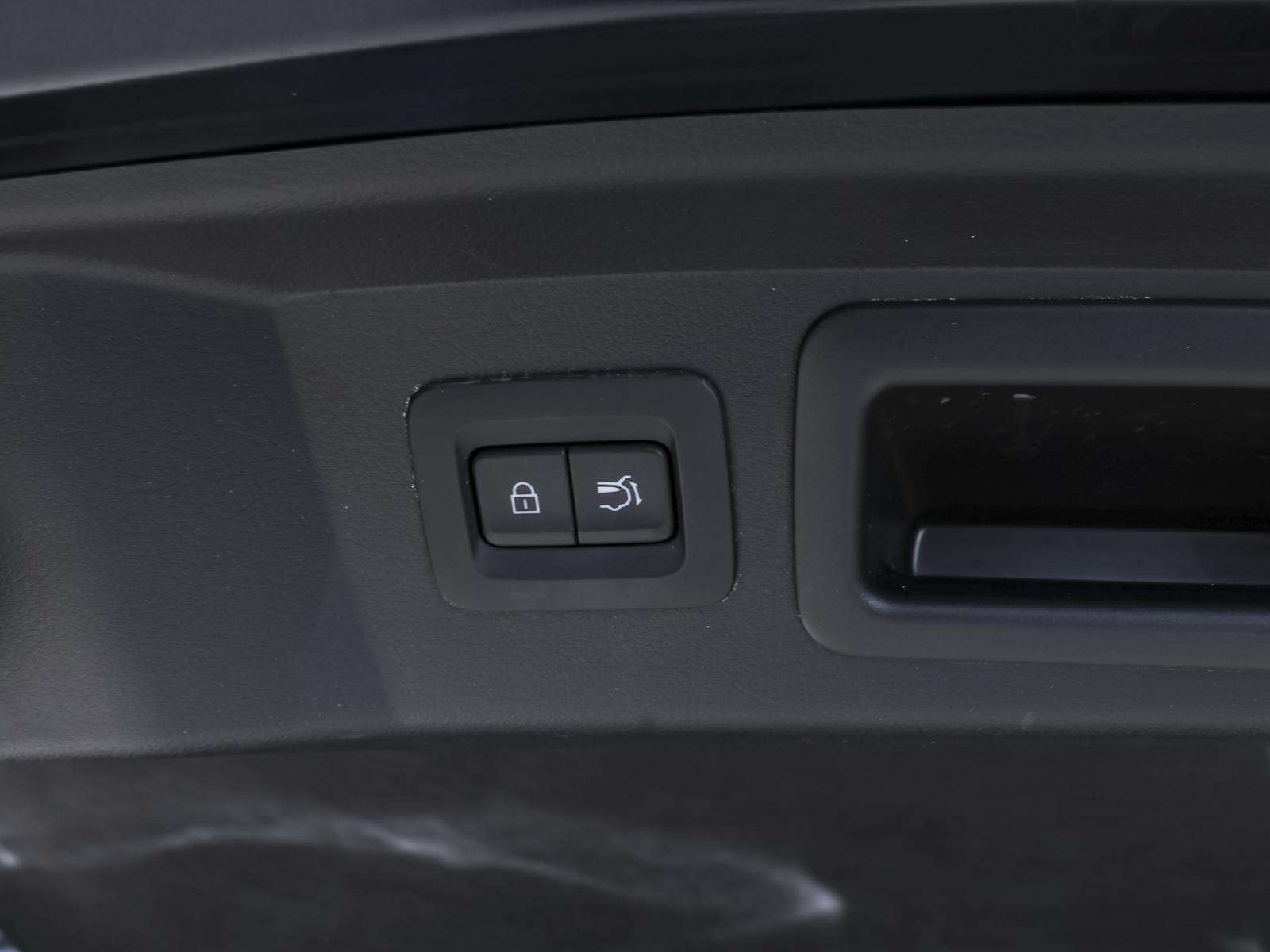 Fahrzeugbild eines Mazda CX-60