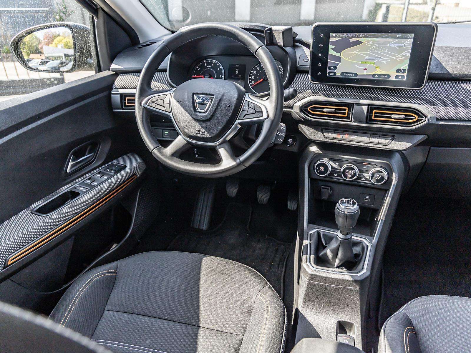 Fahrzeugbild eines Dacia Sandero